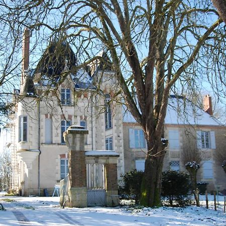 Chambres D'Hotes Montbron Luchapt Zewnętrze zdjęcie