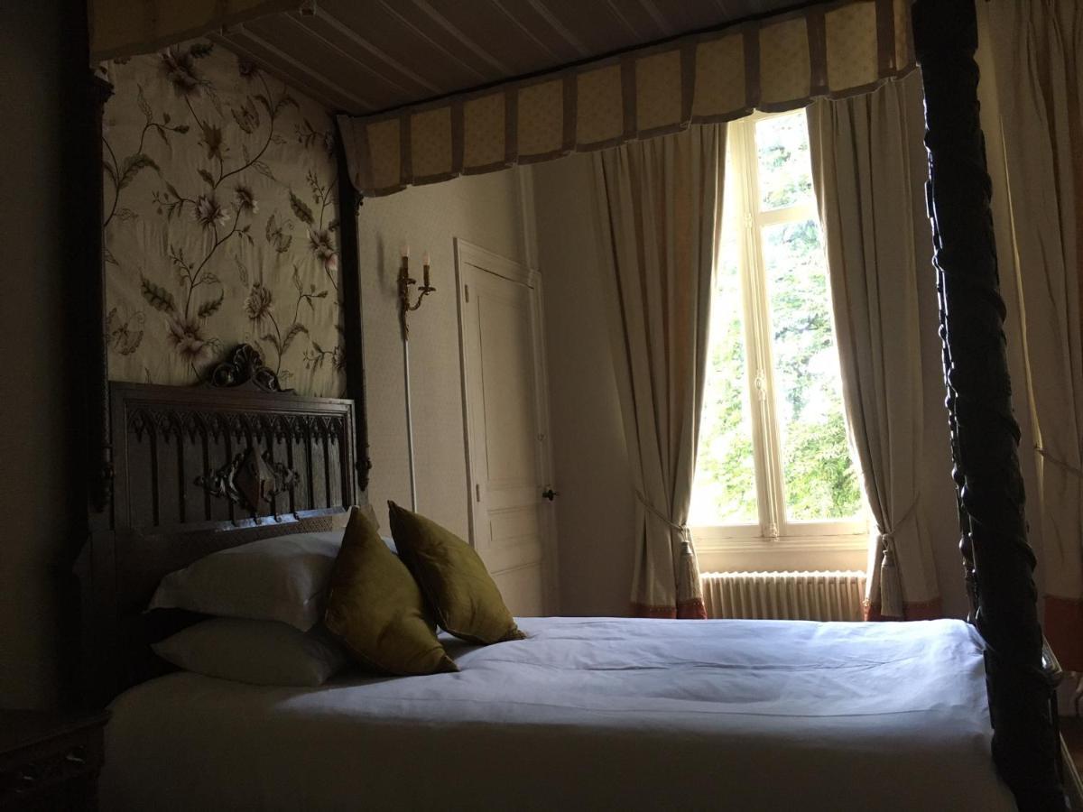 Chambres D'Hotes Montbron Luchapt Zewnętrze zdjęcie